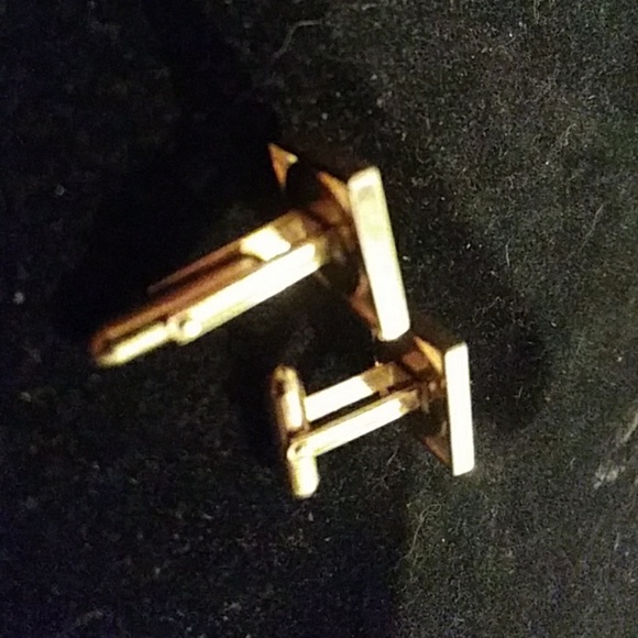 Cufflinks - Picture 2 of 3